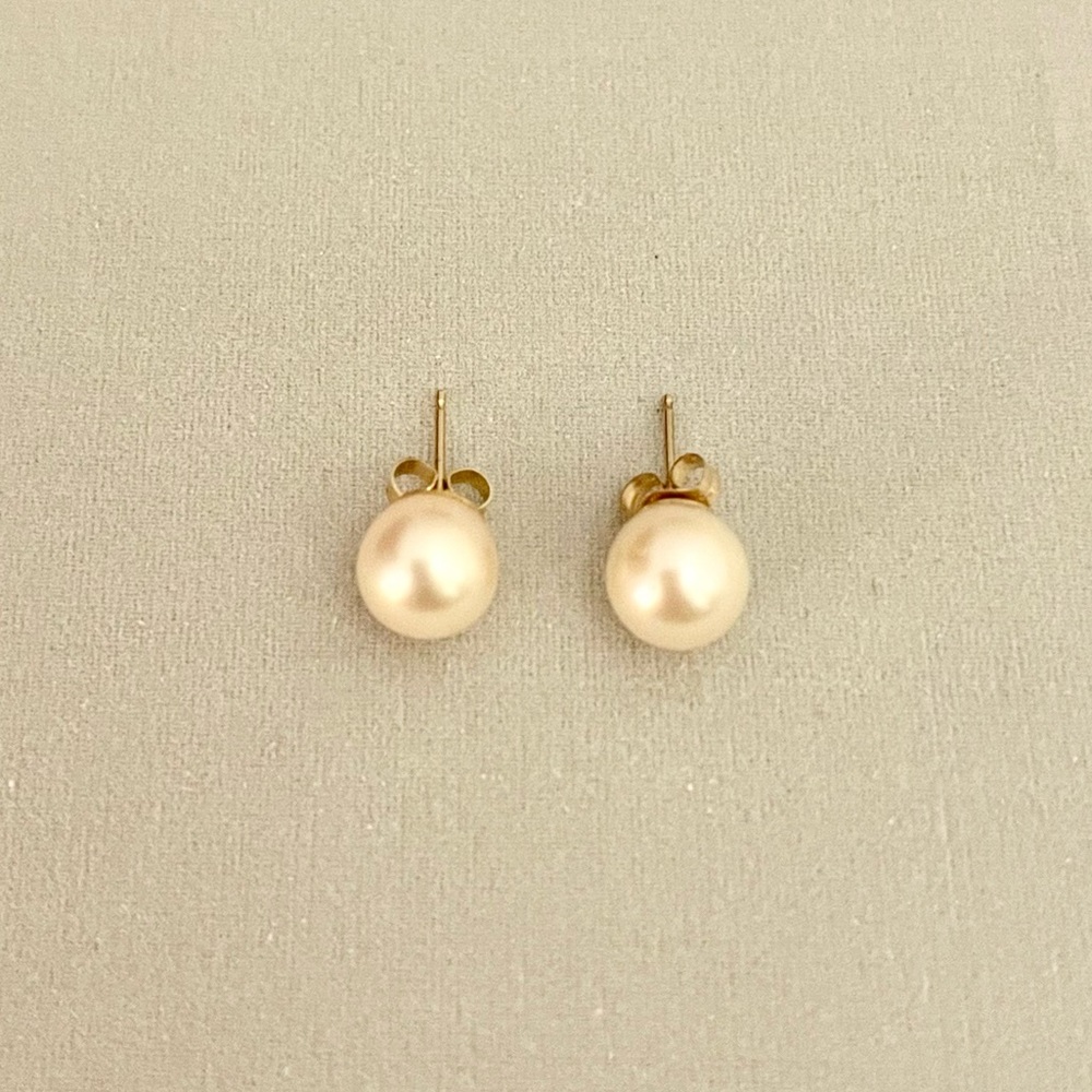 1” White Pearl Studs Earrings, 8.5mm dia. 14K Gold
